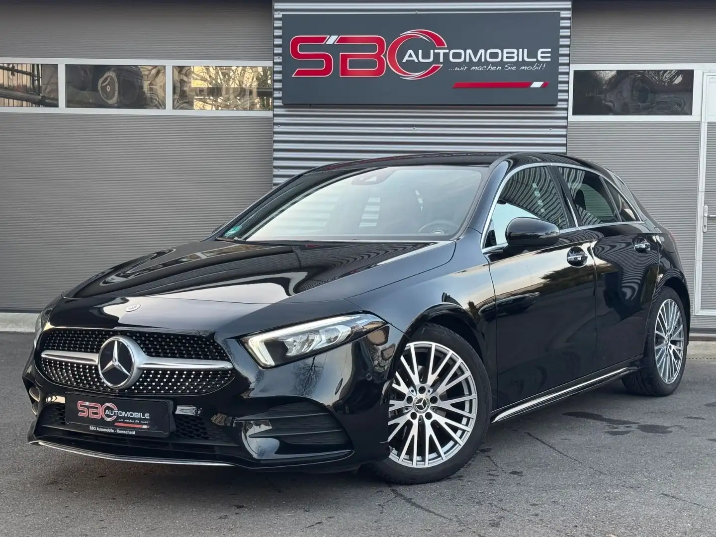 Mercedes-Benz A 200 / AMG Line Nero - 1