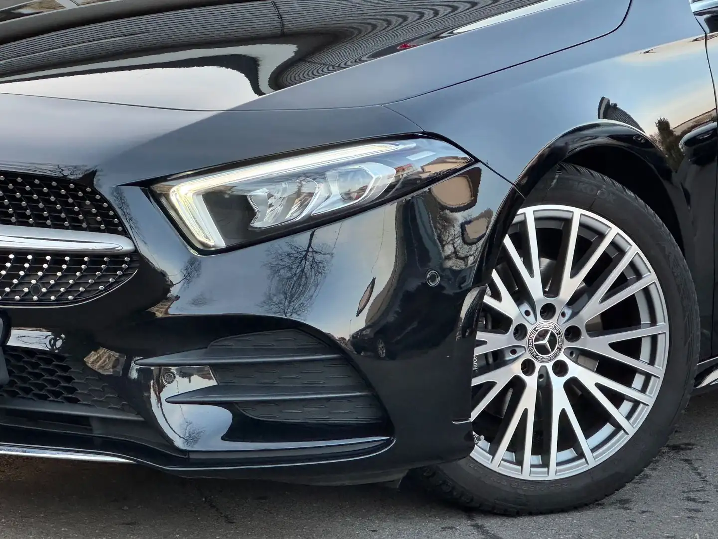 Mercedes-Benz A 200 / AMG Line Nero - 2