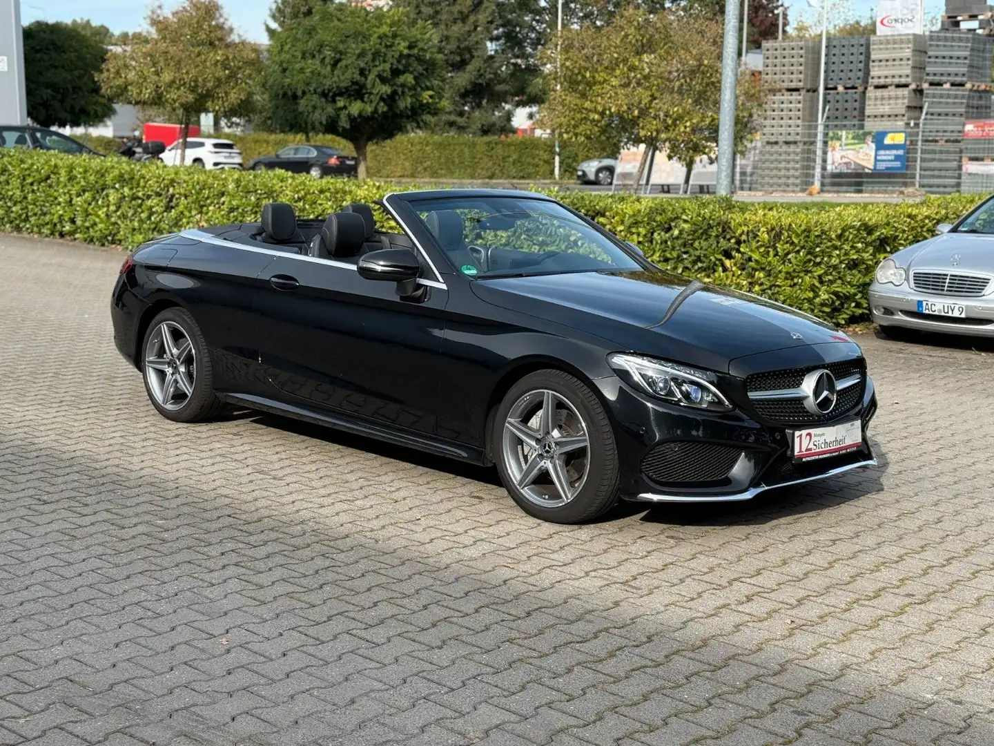 Mercedes-Benz C 200 Cabrio Garantie* AMG Paket* TÜV *Kamera* Schwarz - 1