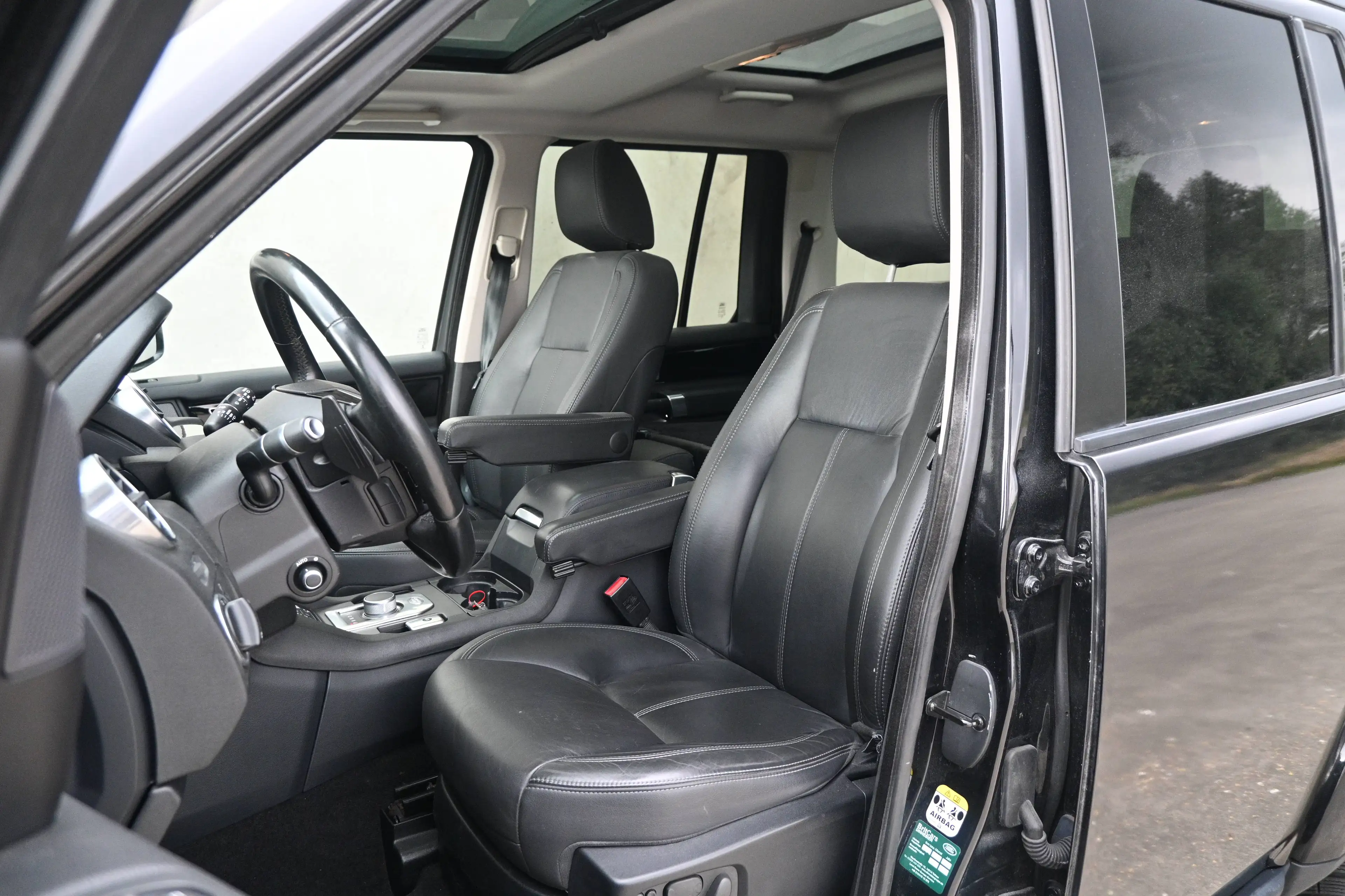 Land Rover Discovery Discovery 3.0 SDV6 HSE — photo 15