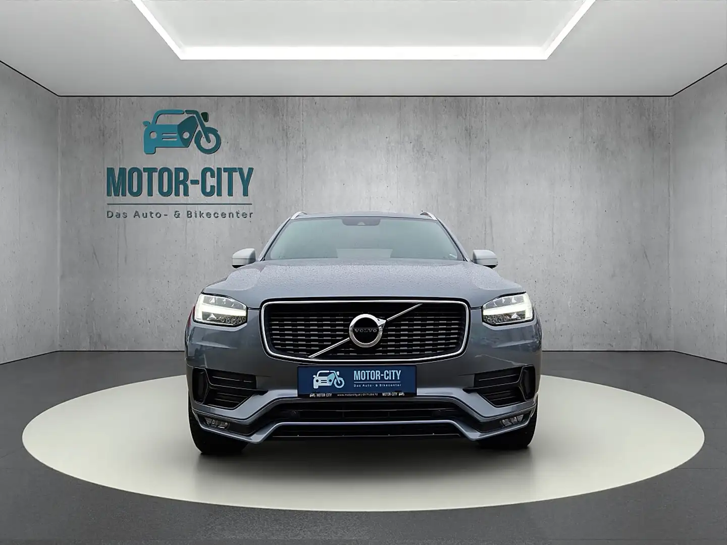 Volvo XC90 D5 AWD R-Design ** 7-Sitzer ** Grau - 2