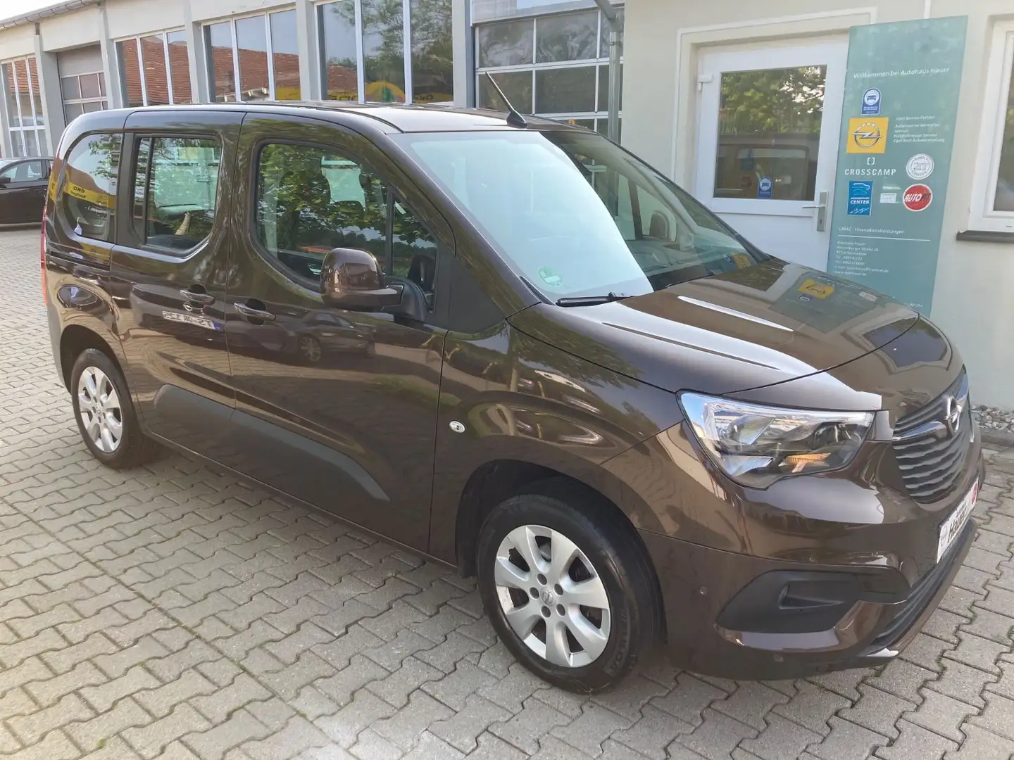 Opel Combo Life 1.2 T 81kW S/S Edition SHZ AHK PremPa - 1