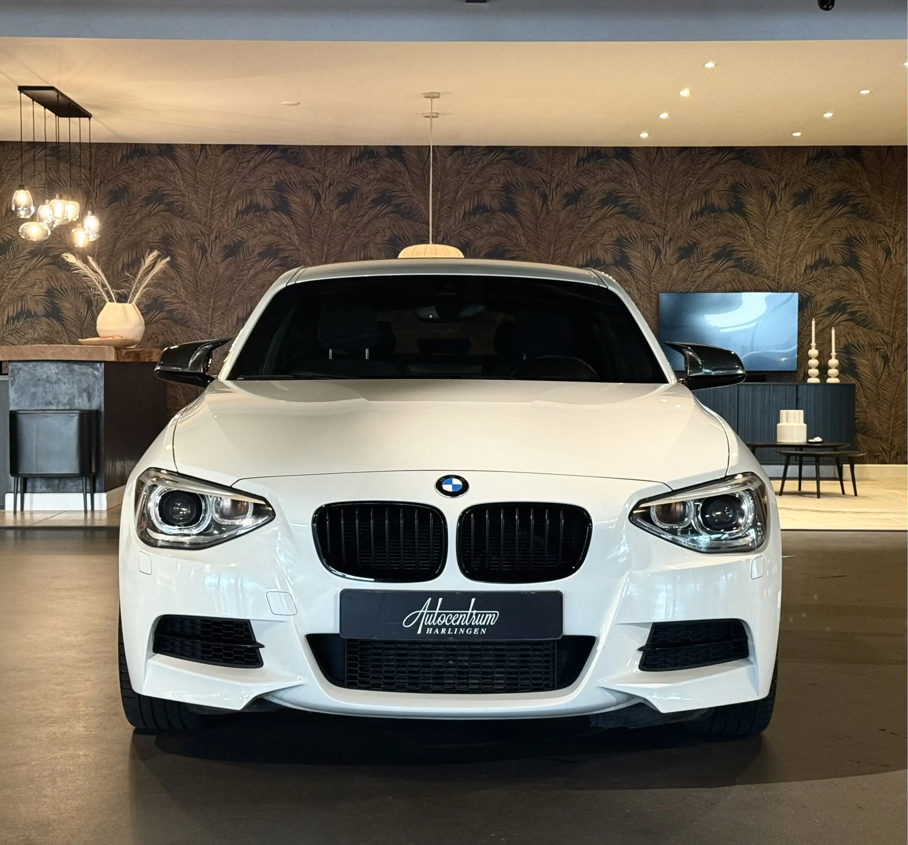 BMW 135 1-serie M135i xDrive I M-Pakket I Automaat I Groot — photo 8