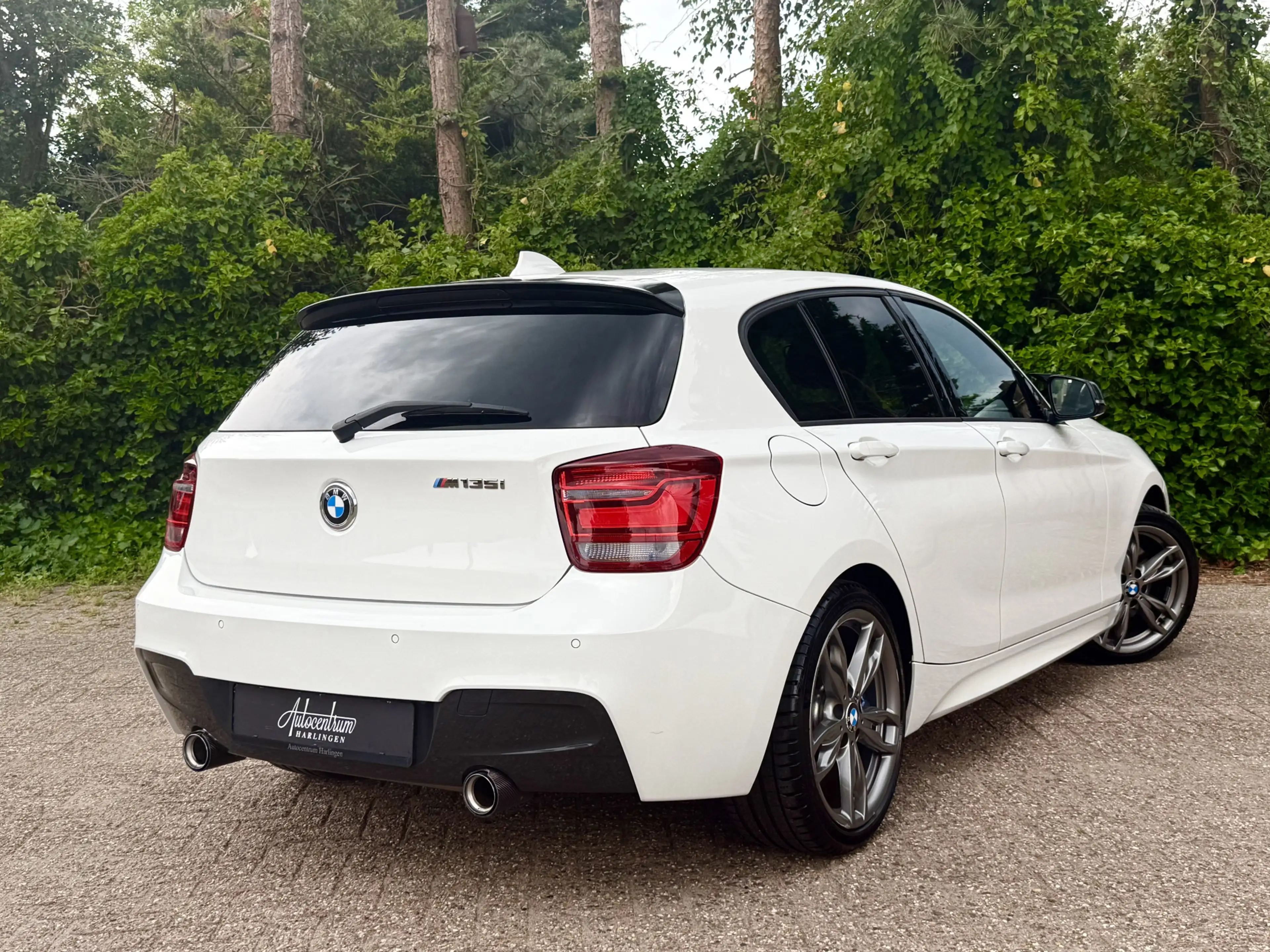 BMW 135 1-serie M135i xDrive I M-Pakket I Automaat I Groot — photo 29