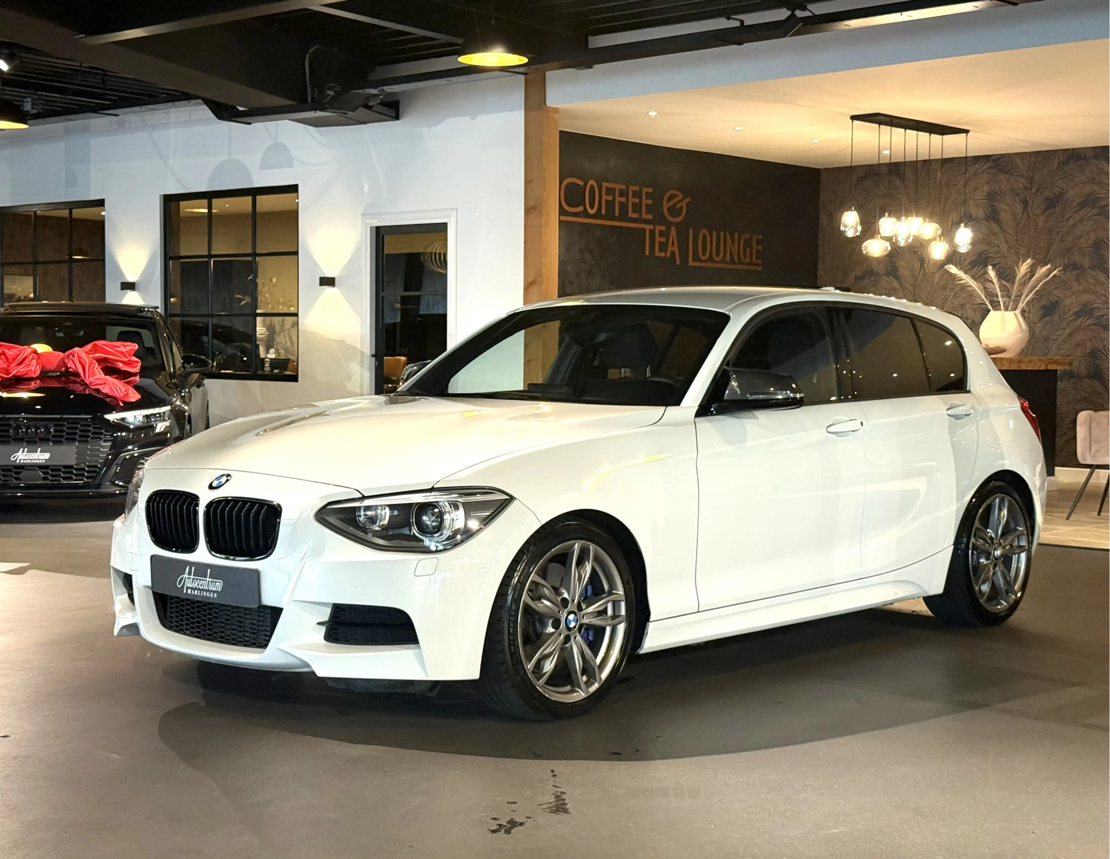 BMW 135 1-serie M135i xDrive I M-Pakket I Automaat I Groot — photo 23