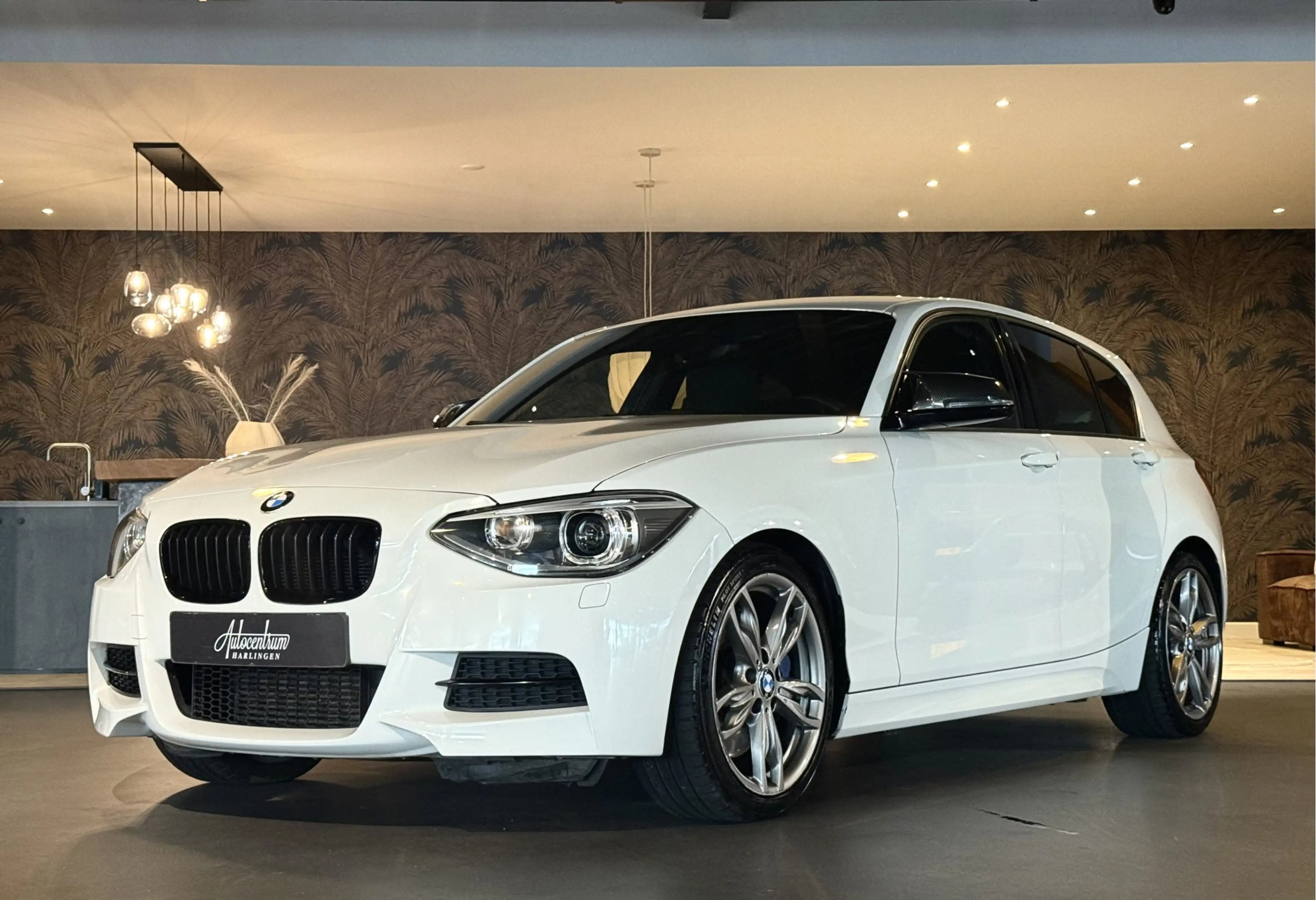 BMW 135 1-serie M135i xDrive I M-Pakket I Automaat I Groot — photo 19