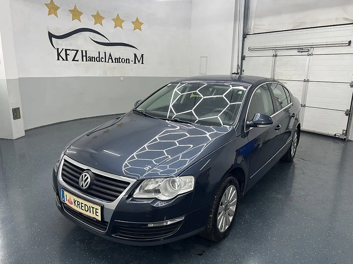 Volkswagen Passat 1,9 TDI *SOFORT FINANZIERUNG & EINTAUSCH MÖGLICH* Blau - 1