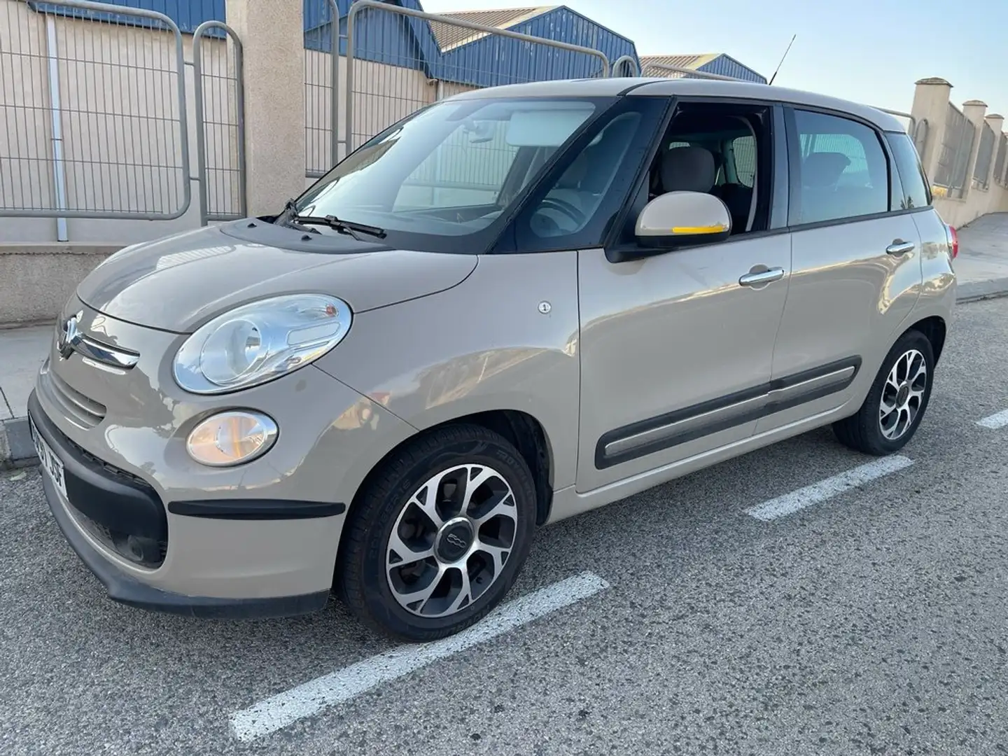 Fiat 500L Pop Star 1.4 16v 95CV Beige - 1