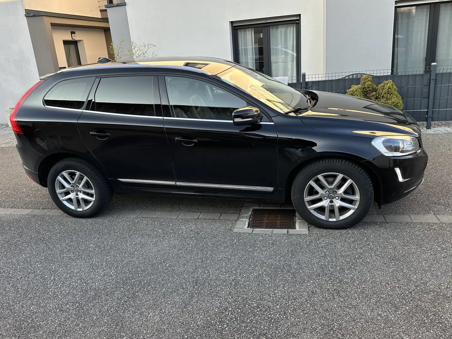 Volvo XC60 D4 Geartronic Summum - 2