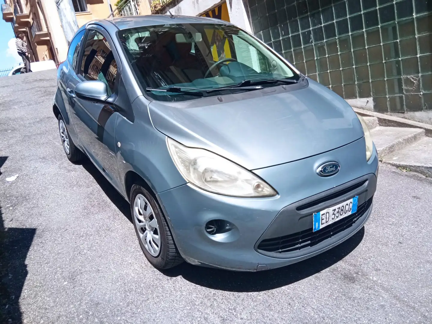 Ford Ka/Ka+ Ka 1.2 Titanium 69cv Gris - 2