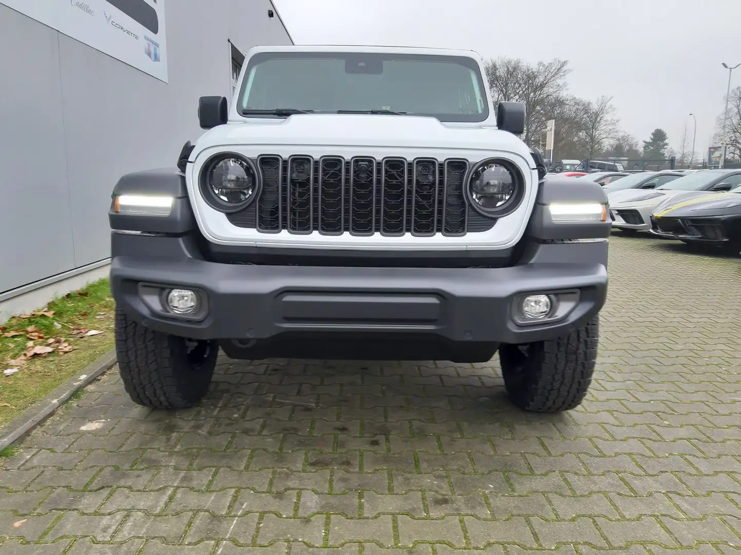 Jeep Wrangler JL Unl. Rubicon 2.0T MY24 Sky-One Weiß - 2