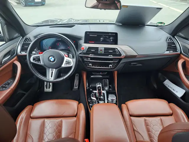 BMW X3 M view 11