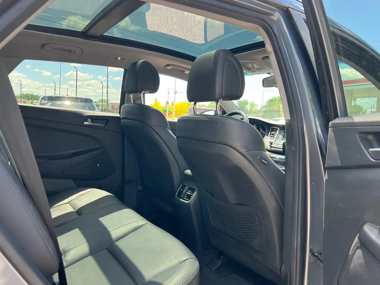 Hyundai TUCSON снимка Hyundai TUCSON