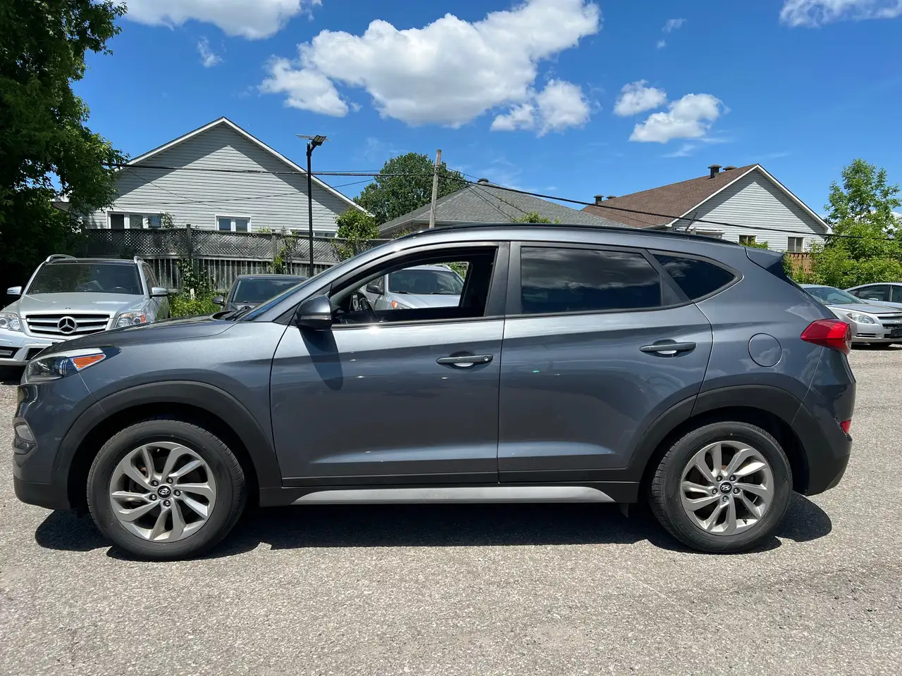 Hyundai TUCSON снимка Hyundai TUCSON