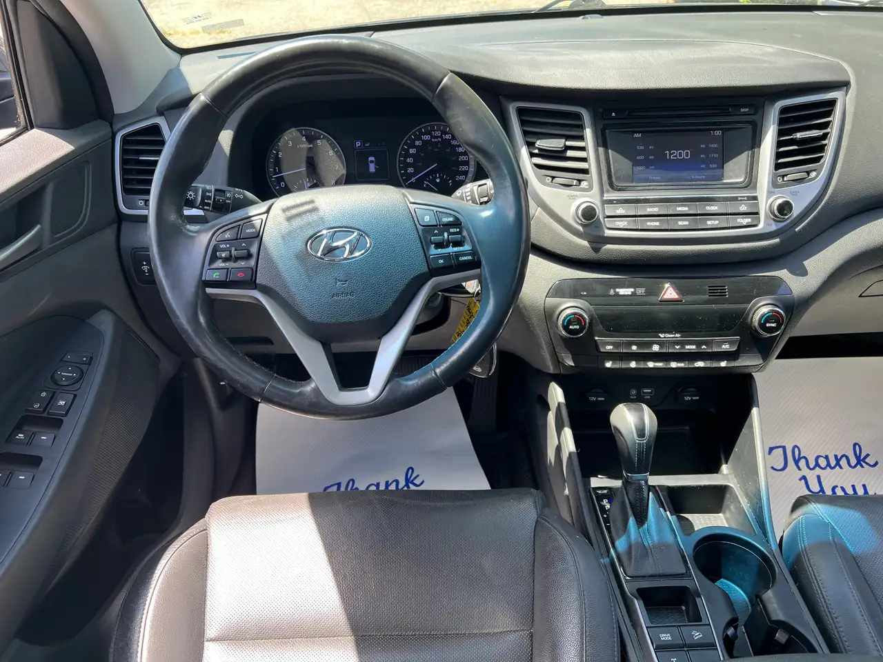 Hyundai TUCSON снимка Hyundai TUCSON