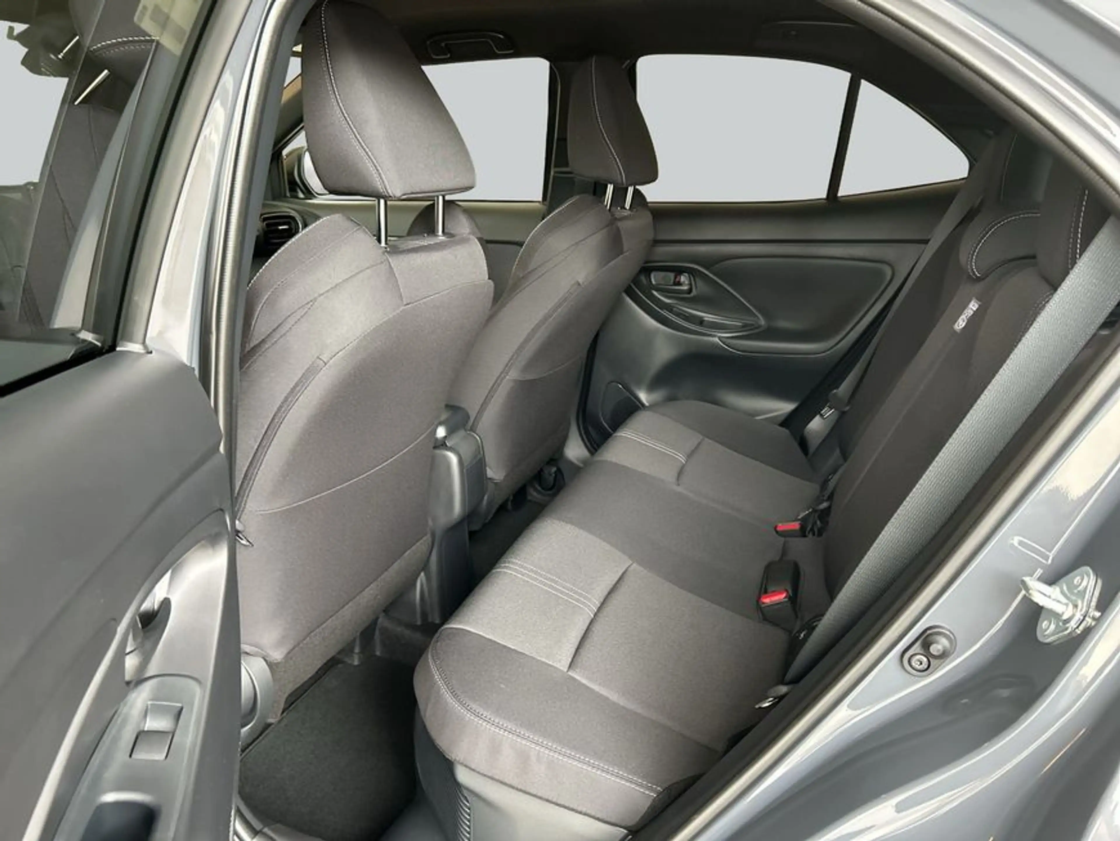 Toyota Yaris Cross Hybrid 130 1.5 VVT-i Teamplayer Techni — photo 11