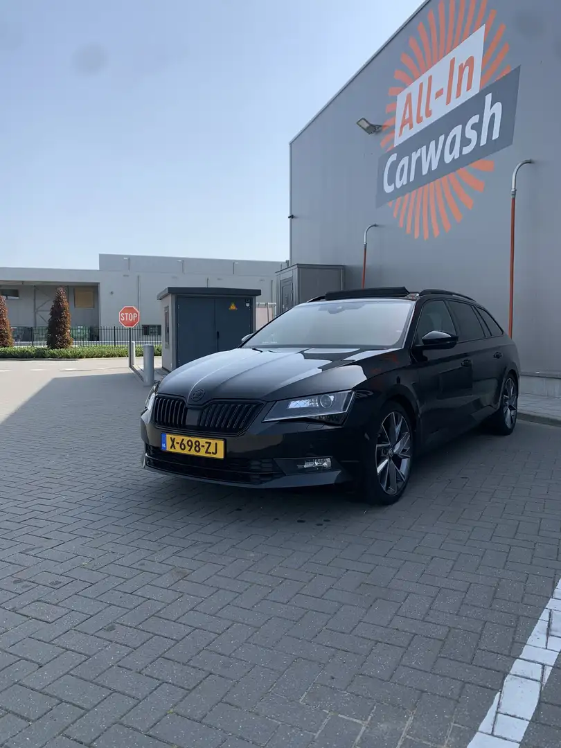 Skoda Superb 1.8 TSI Sportl. Bns Zwart - 1