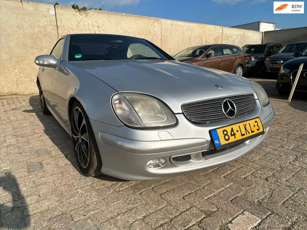 Mercedes-Benz SLK 320 2000 из Европы — купить под ключ