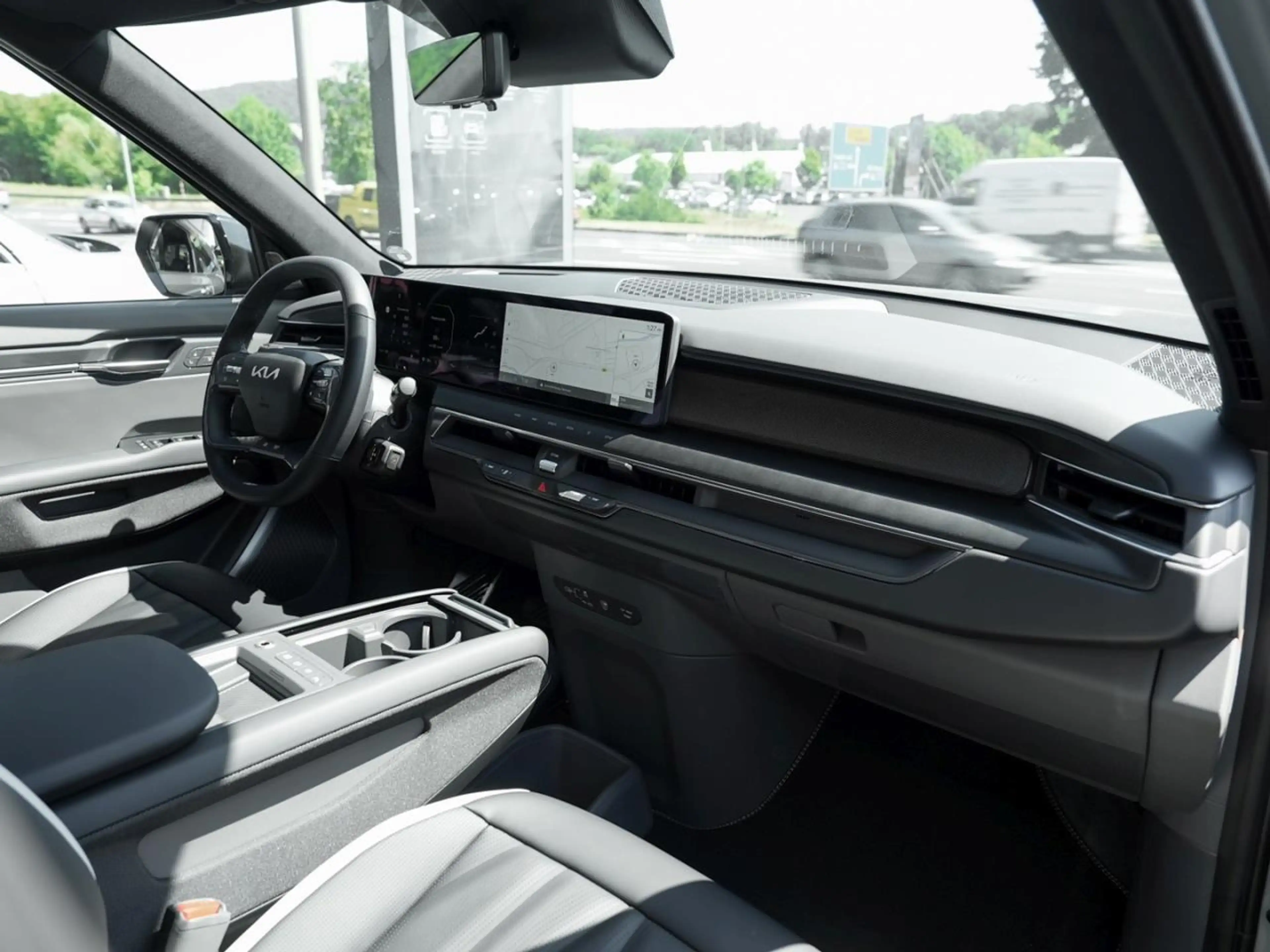 Kia EV9 99,8 kWh AWD GT-Line Panorama 360° ACC AHK — photo 15
