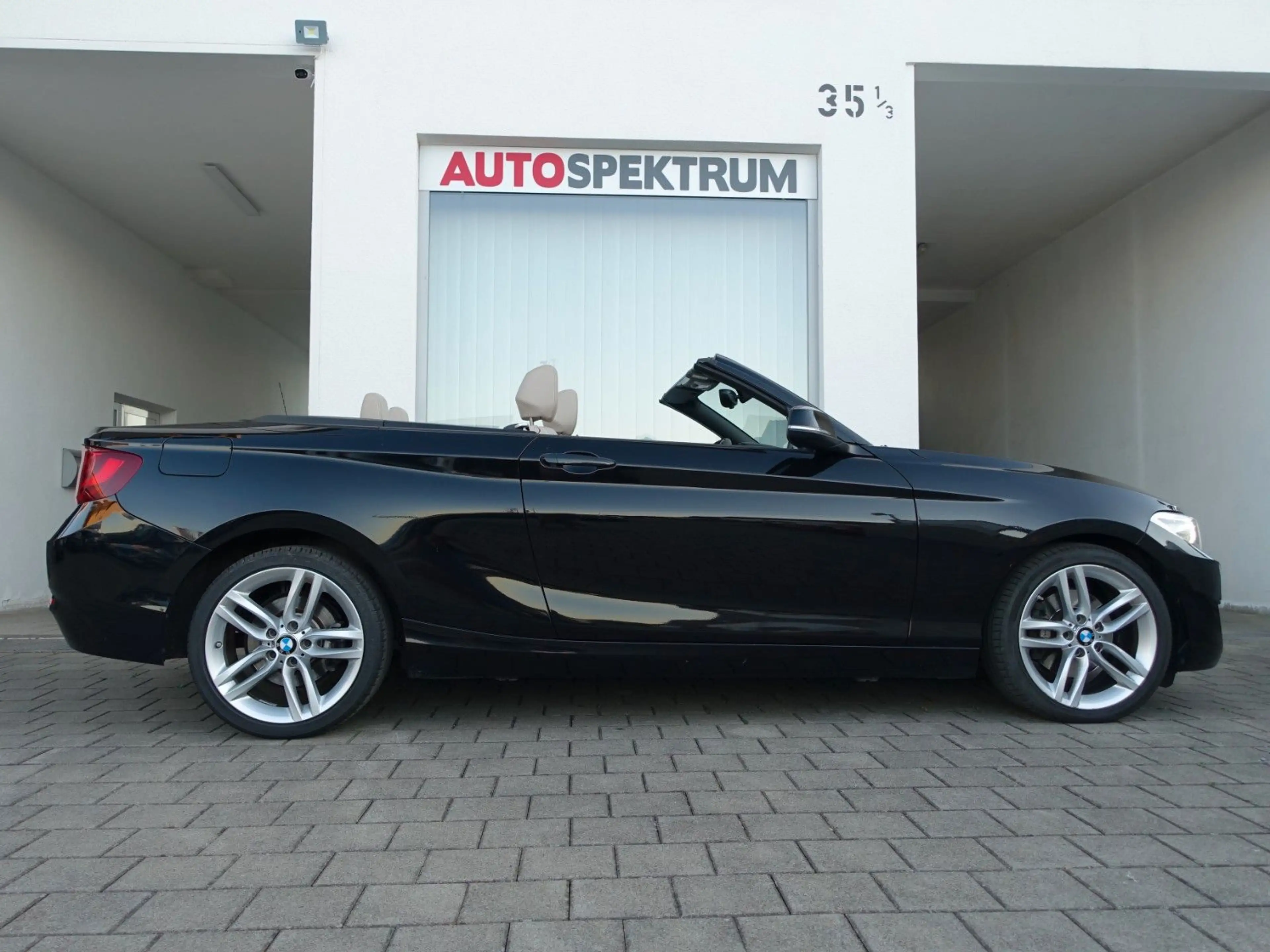 BMW 220 i Cabrio Sport M-LENKRAD/NAVI/XENON — photo 9