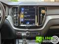 Volvo XC60 2.0 AWD 190 CV Automatic R Design 4x4 Wit - thumbnail 19
