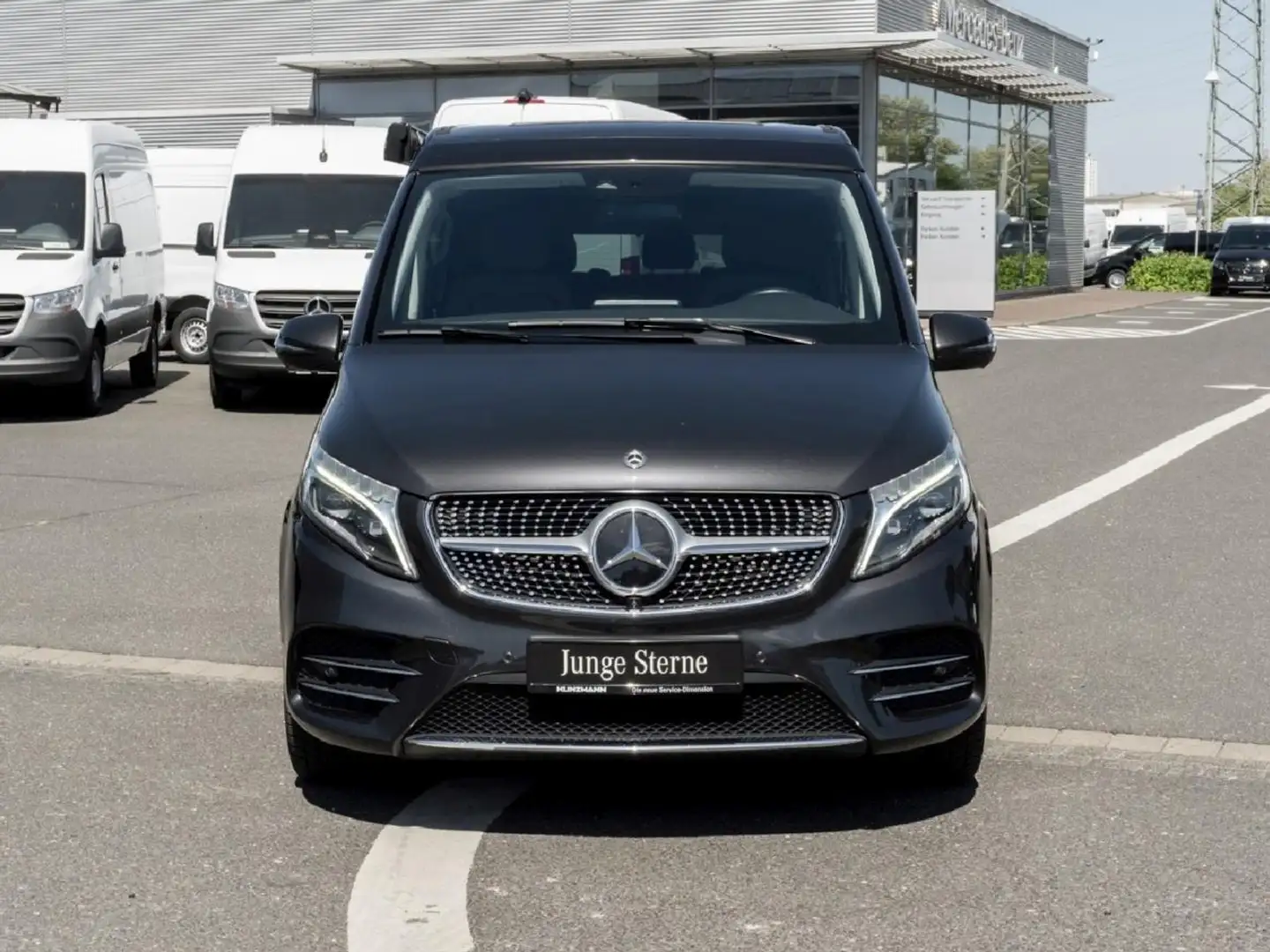 Mercedes-Benz V 300 d 4M Marco Polo Edition AMG Distronic Gris - 2