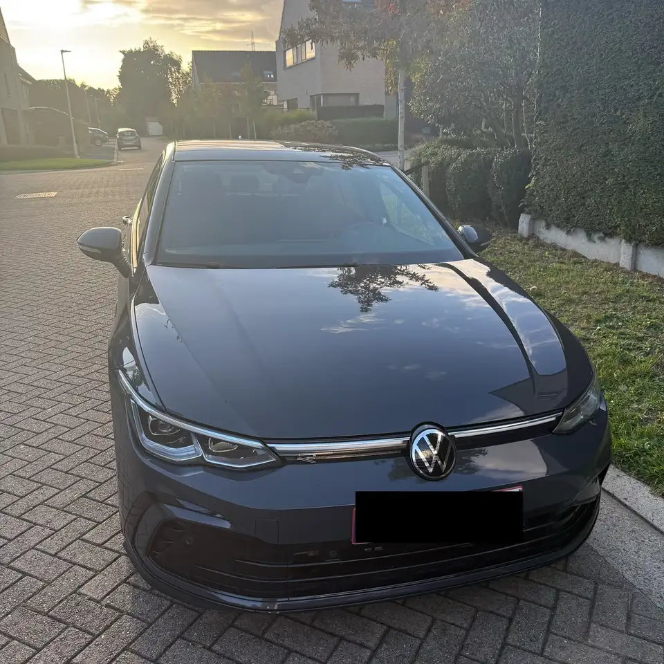 Volkswagen Golf R