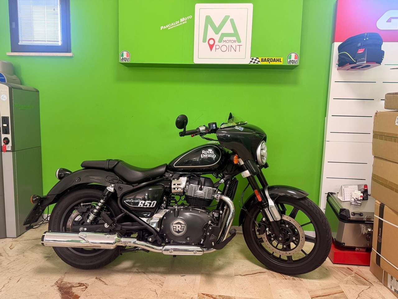 Royal Enfield Super Meteor 650 