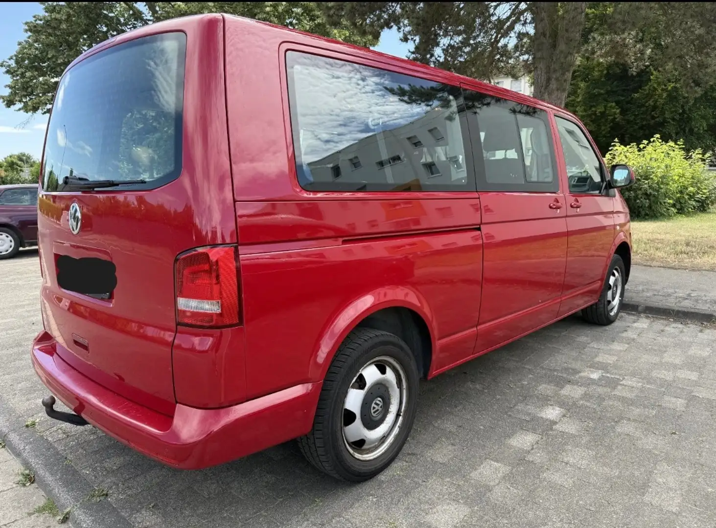 Volkswagen T5 Caravelle Caravelle DSG Edition Rouge - 2