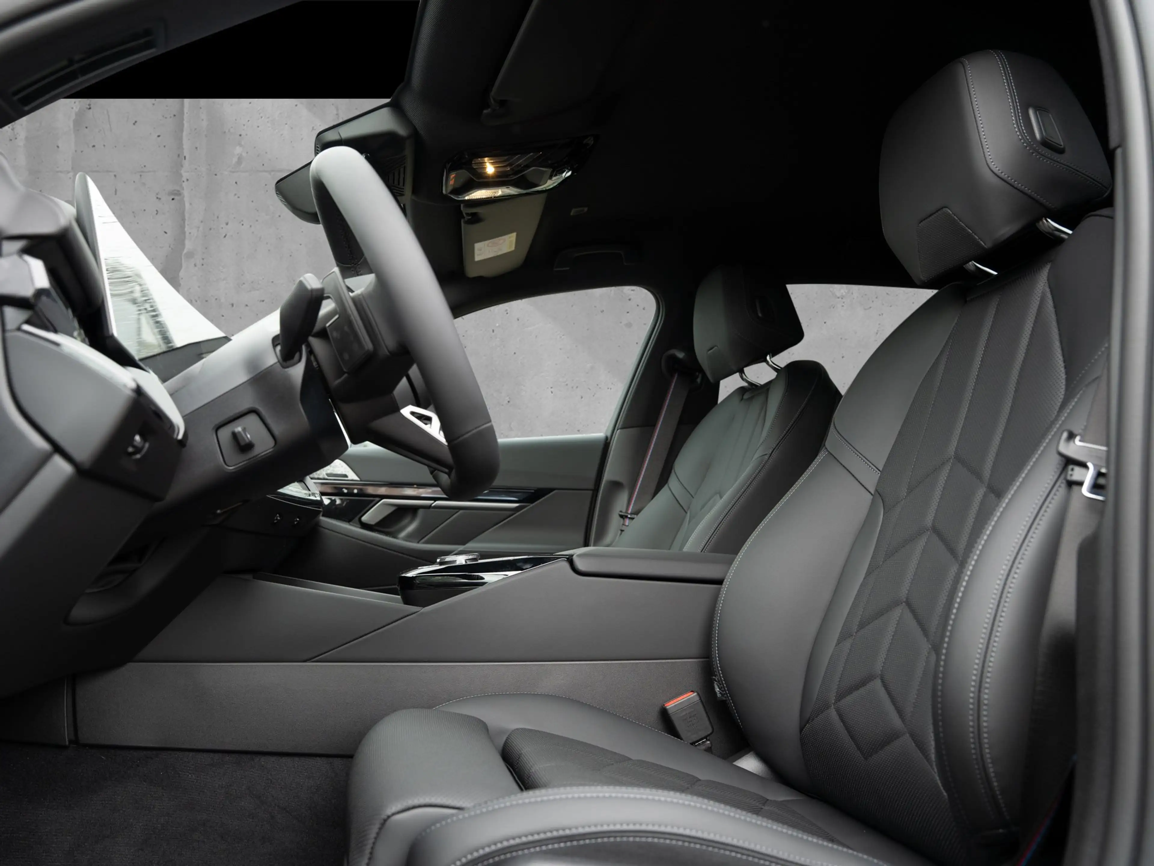 BMW i5 Lim. 40 e M Sport — photo 7