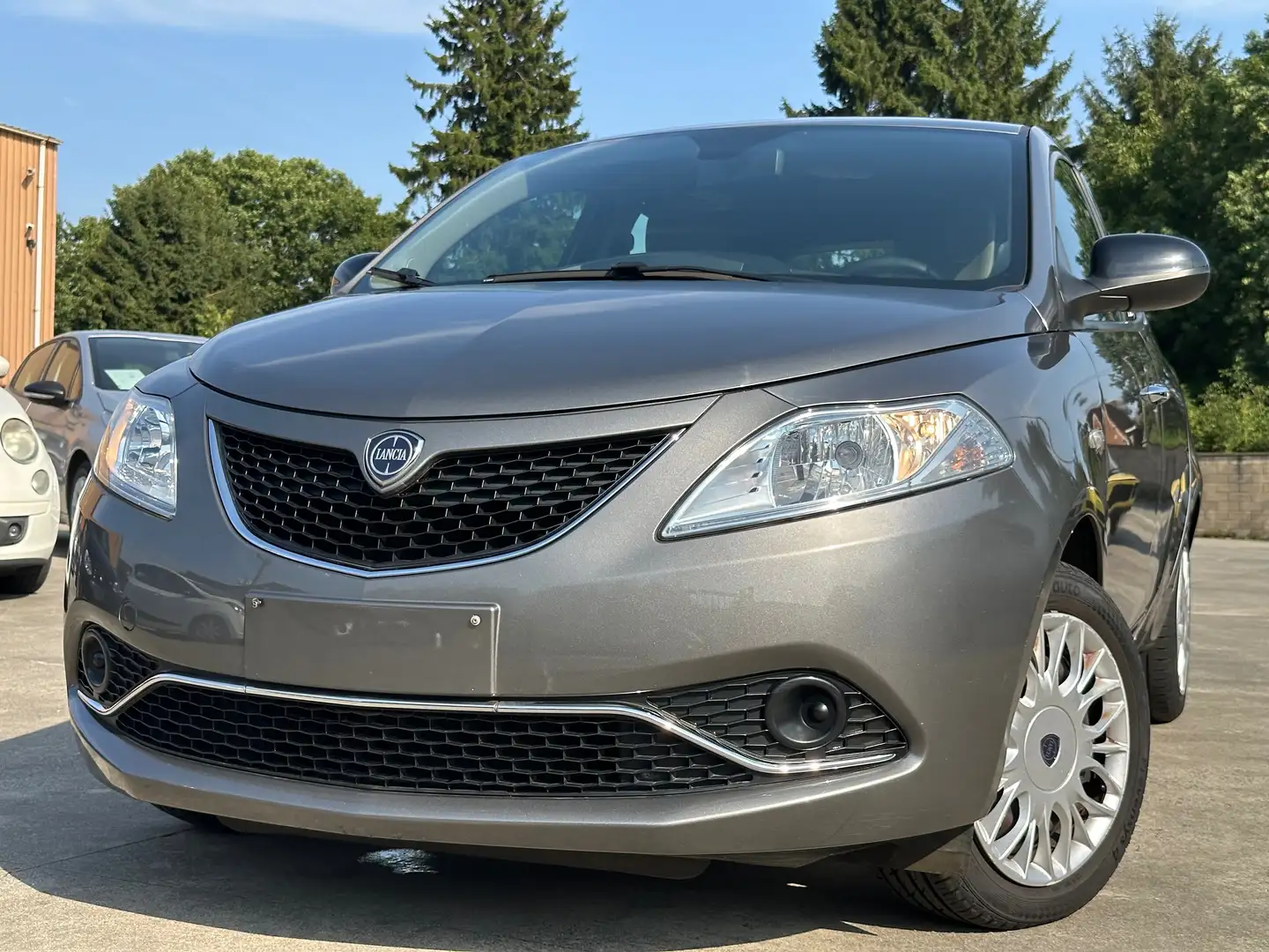 Lancia Ypsilon Ypsilon 1.2i*1ER MAiN*44.000KM*ETAT NEUF!!*EURO6b - 1