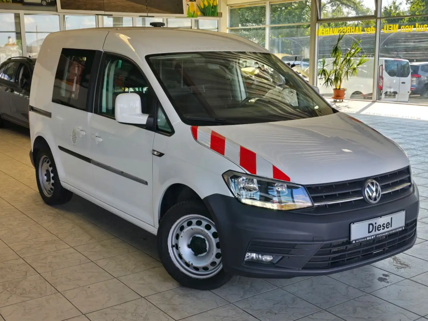 Volkswagen Caddy Kasten 2.0 TDI DSG Trendline BMT AHK SHZ Weiß - 2