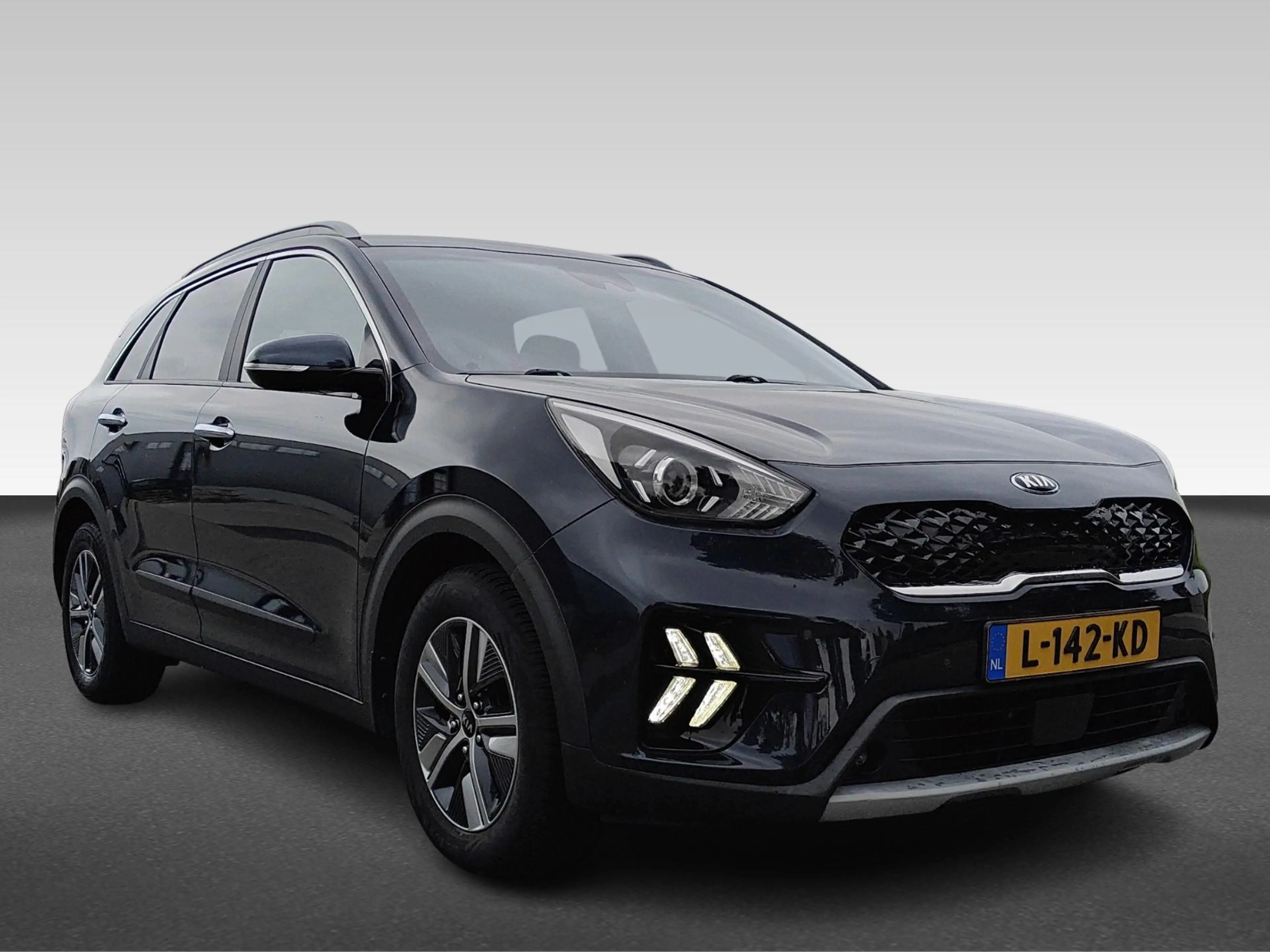 Kia Niro 1.6 GDi Hybrid DynamicLine | Achteruitrijcamera | — photo 8