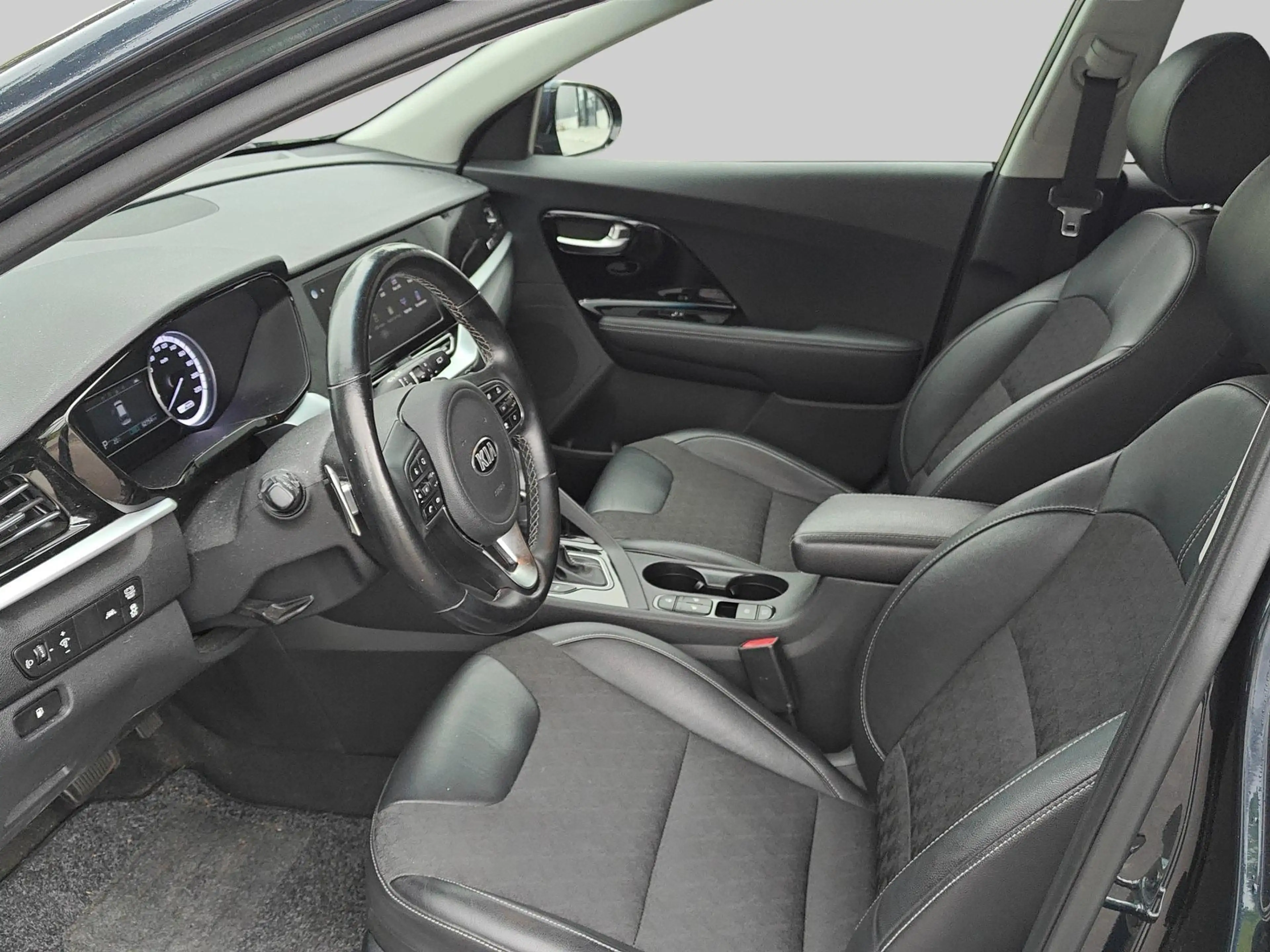 Kia Niro 1.6 GDi Hybrid DynamicLine | Achteruitrijcamera | — photo 12