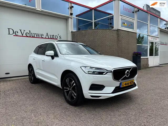 Volvo XC60 2.0 D4 AWD 190PK|Pano|Trekhaak|PDC|LED