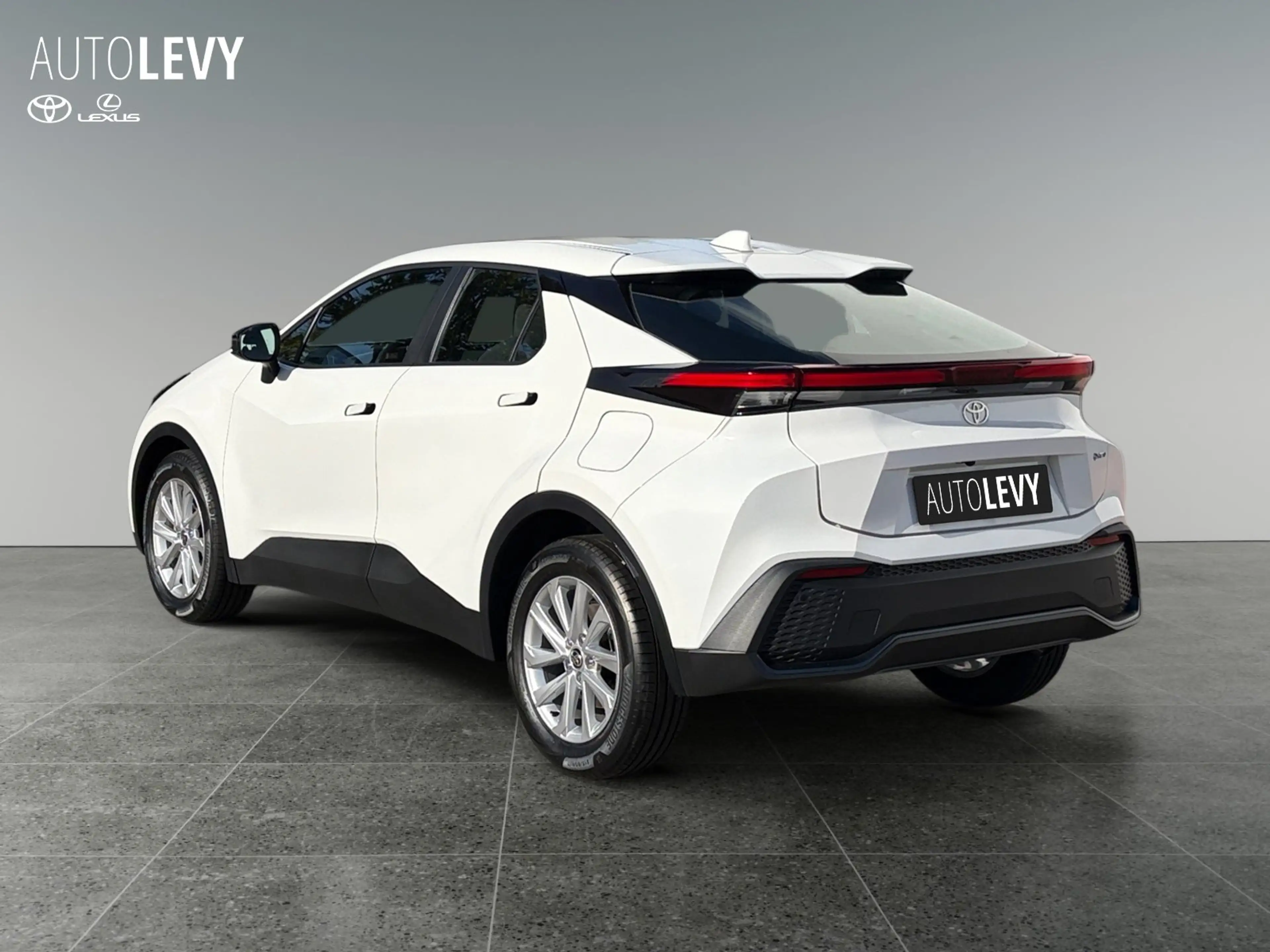 Toyota C-HR 1.8 Flow CARPLAY+LED+KAMERA+DAB+NAVI — photo 4