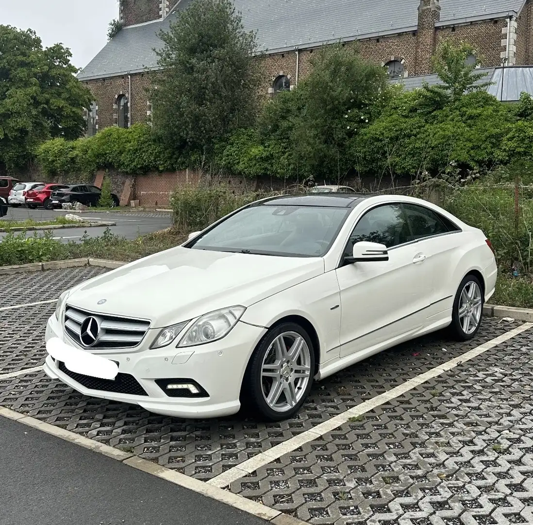 Mercedes-Benz E 250 COUPE PACK AMG - 2