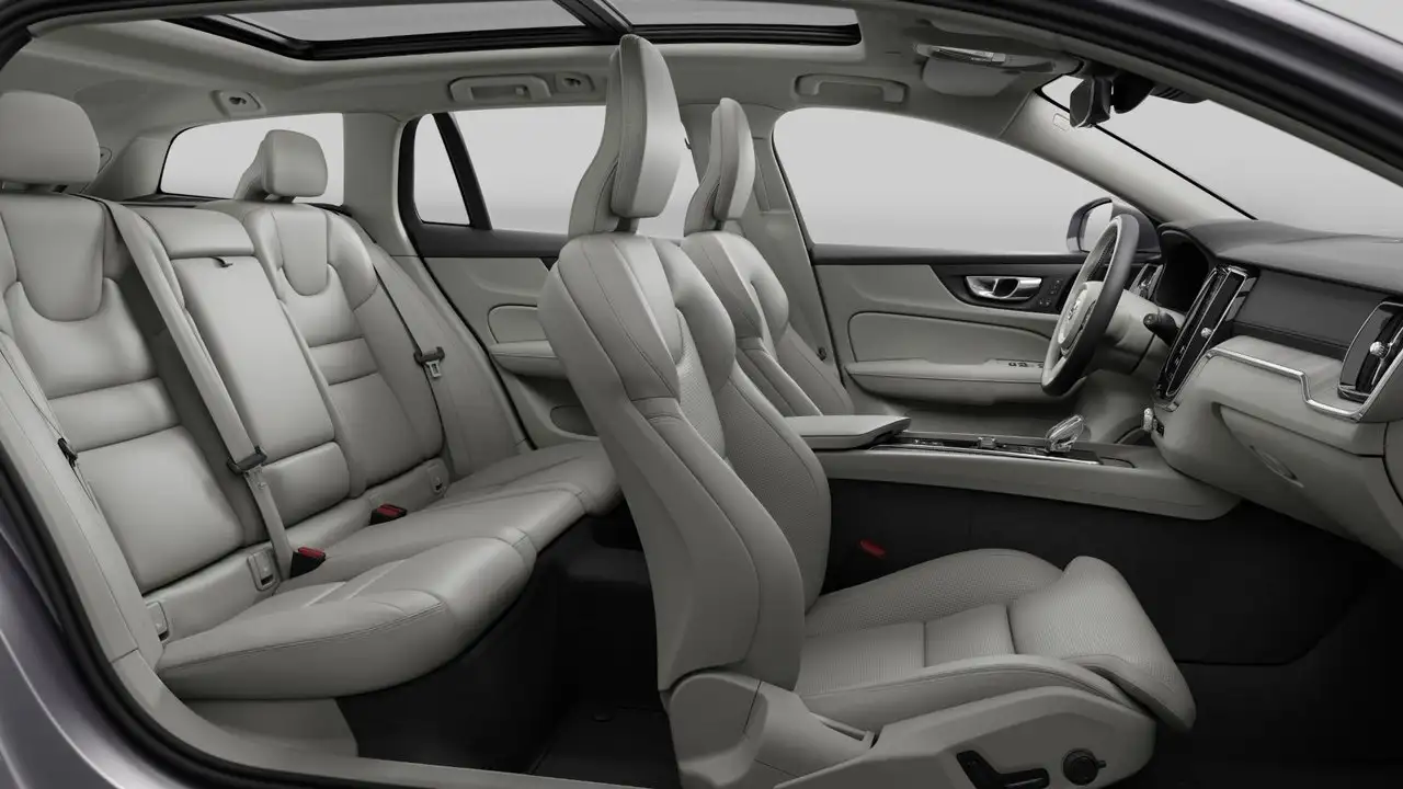 Volvo V60 Cross Country photo Volvo V60 Cross Country