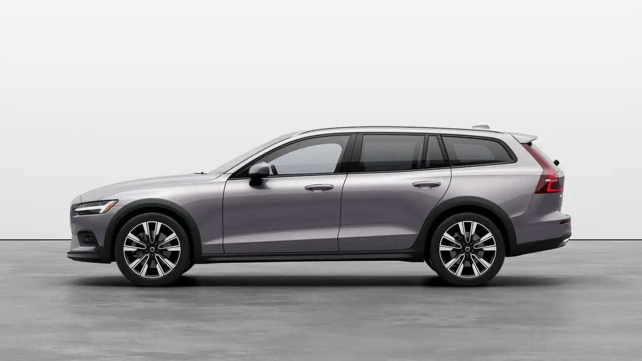 Volvo V60 Cross Country photo Volvo V60 Cross Country