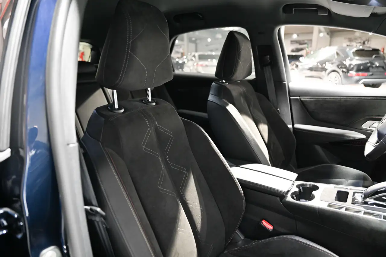 DS Automobiles DS 7 Crossback BLUEHDI 130 AUTO / PALLAS / CAM 360° / 19" 18