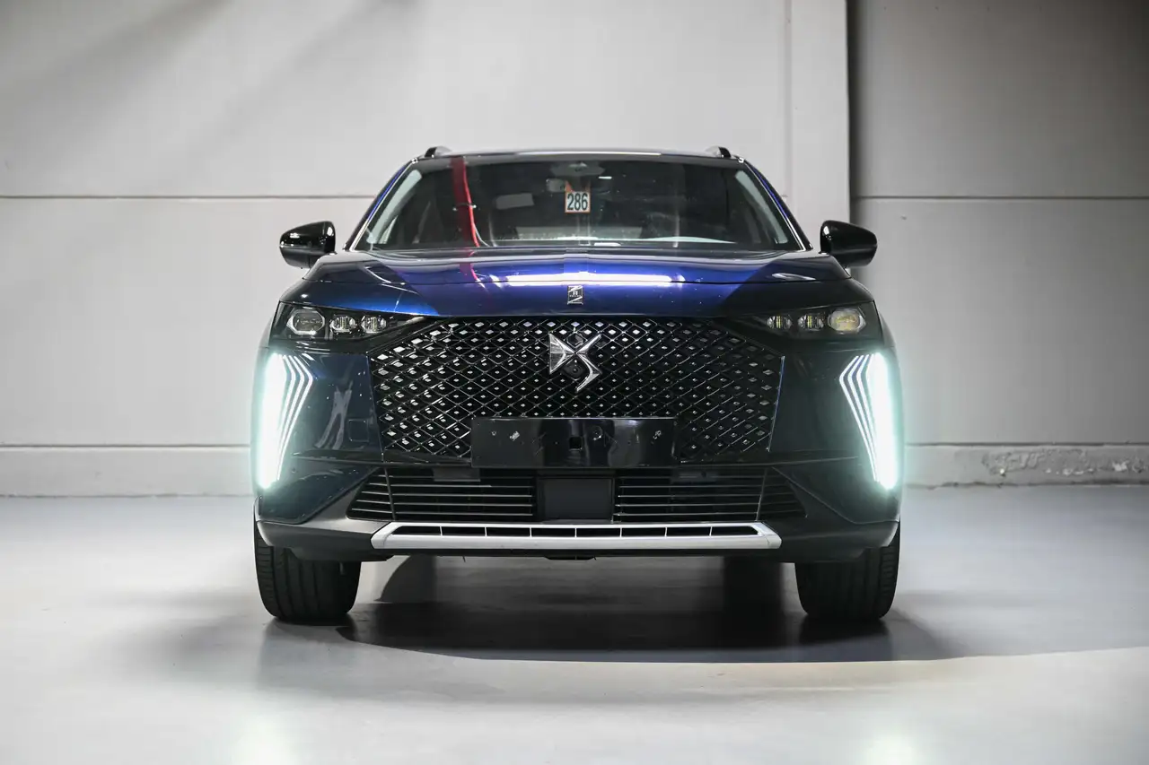 DS Automobiles DS 7 Crossback BLUEHDI 130 AUTO / PALLAS / CAM 360° / 19" 3