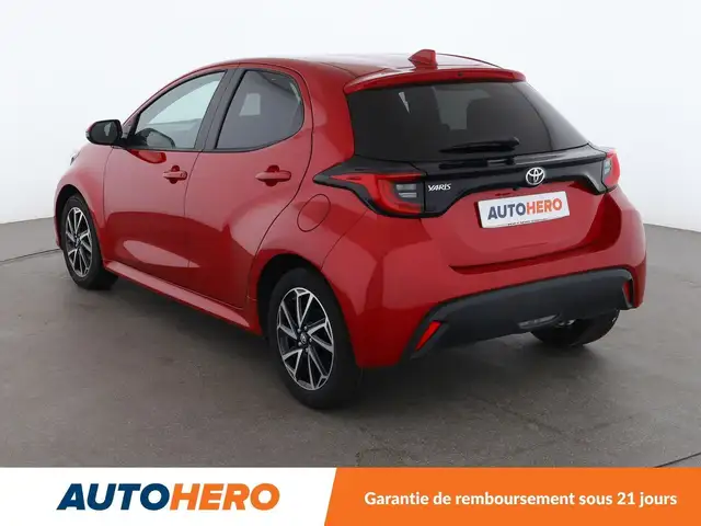 Toyota Yaris view 4