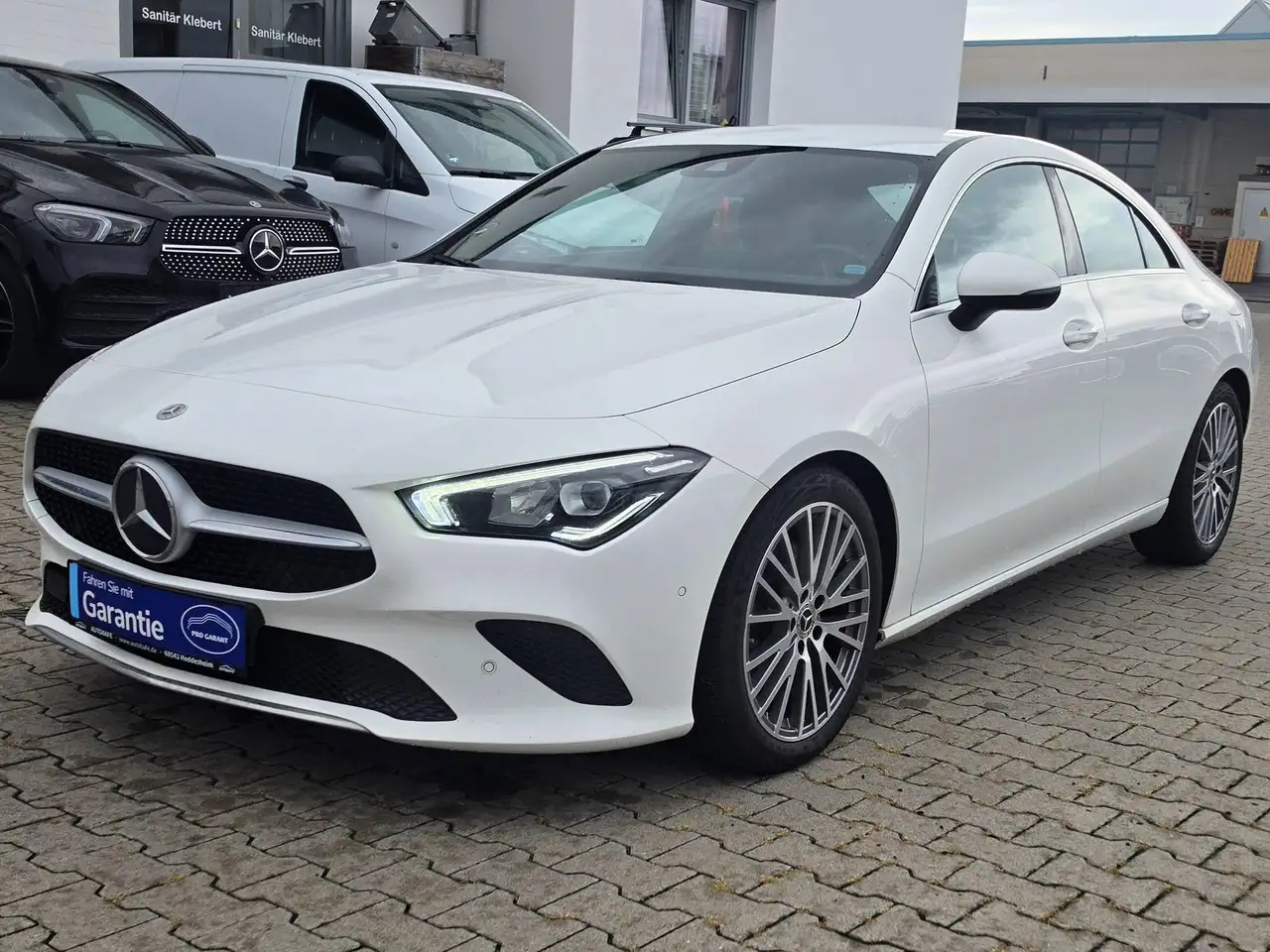 Mercedes-Benz CLA 220