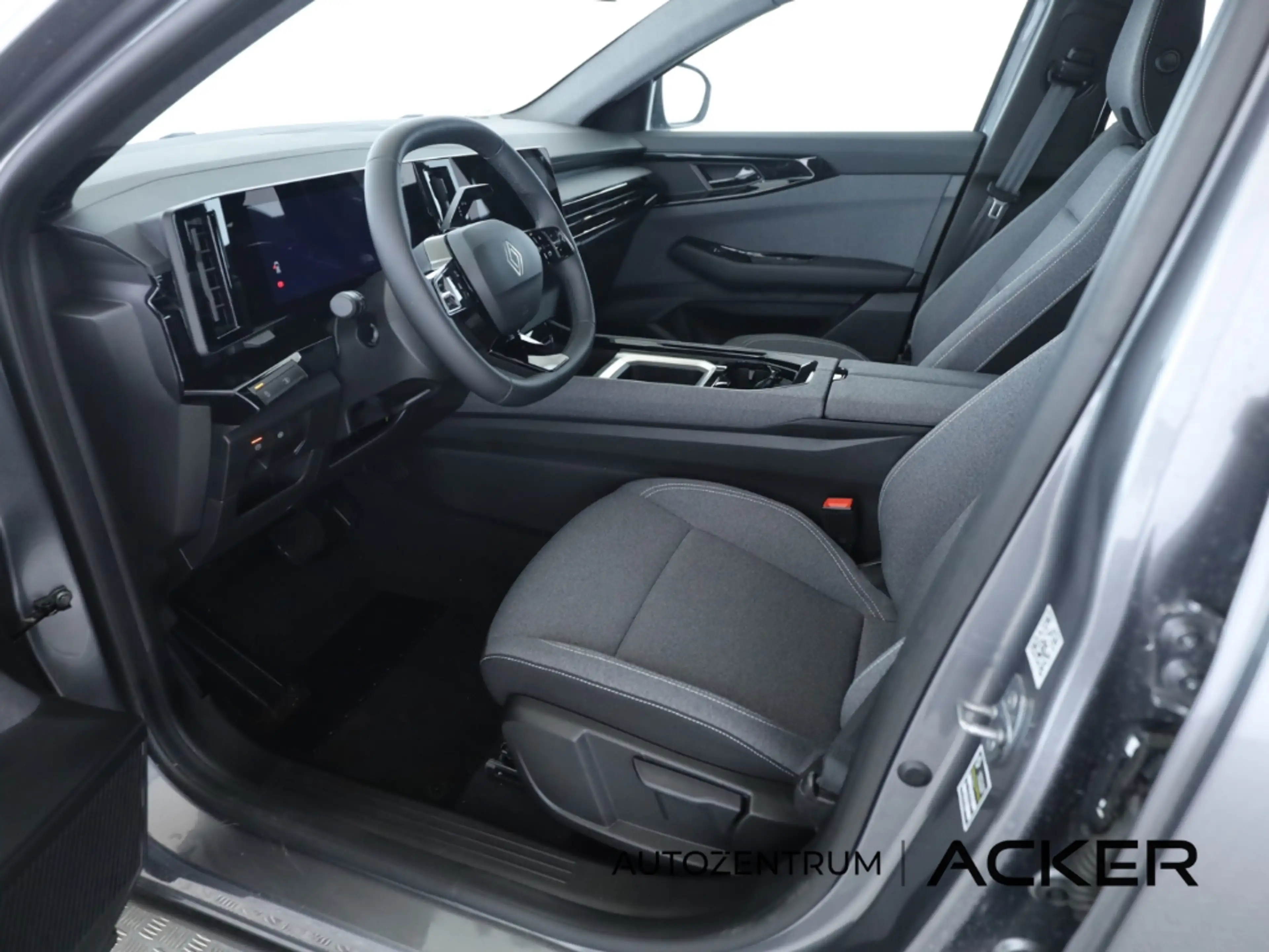 Renault Austral Evolution MHEV 160 AT. ACC/RFK/LED/PDC — photo 10