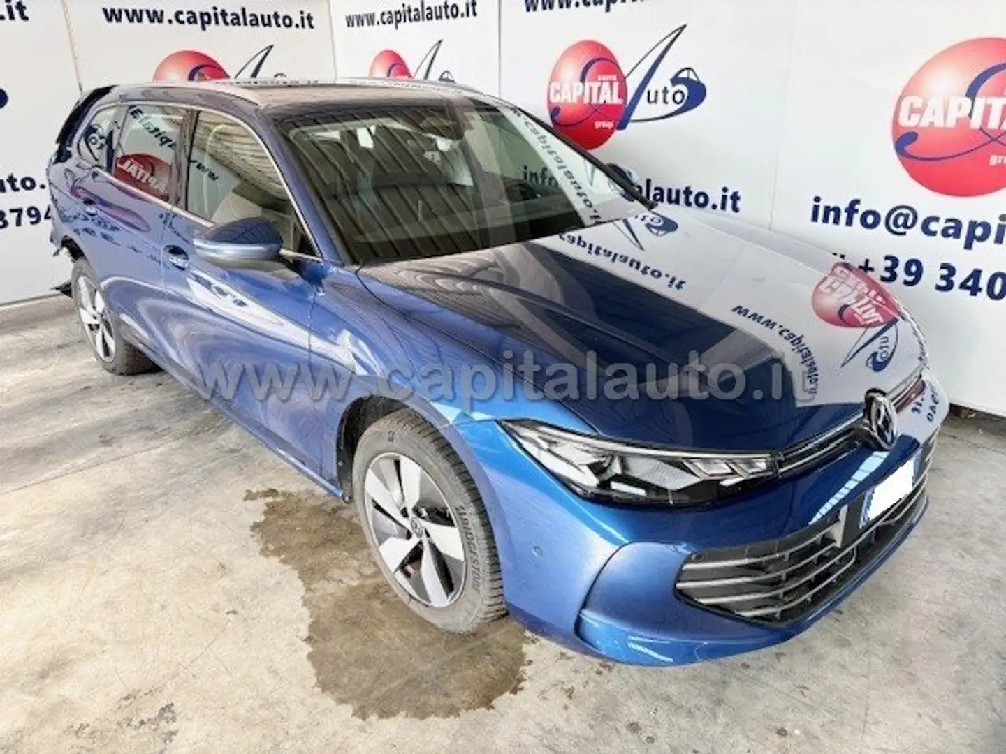 Volkswagen Passat SW 2024 2.0 tdi 122cv dsg NETTO 18600 Blu/Azzurro - 2