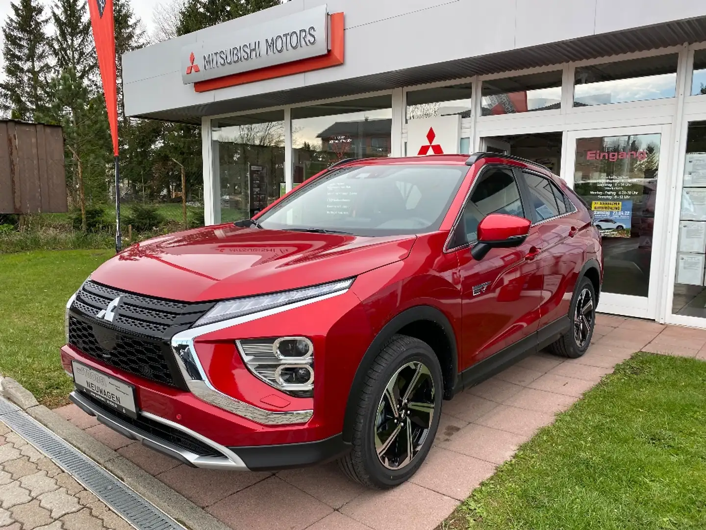 Mitsubishi Eclipse Cross Plug-in Hybrid PLUS 2.4*KLIMA* Rot - 2
