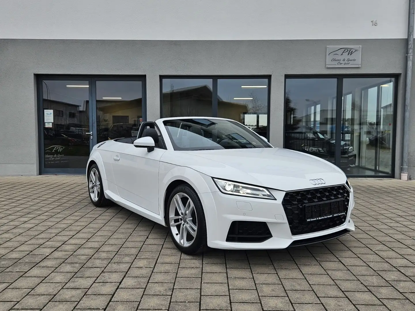 Audi TT Roadster 40 TFSI DSG NAVI MMI Sportsitze Weiß - 1