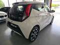 Toyota Aygo 1.0 VVT-i x-play Weiß - thumbnail 7