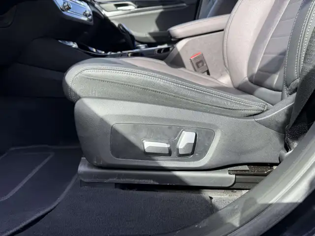 BMW Ix3 view 22
