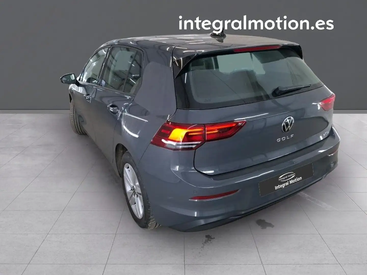 Volkswagen Golf Life 1.0 eTSI 81kW (110CV) DSG Gris - 2